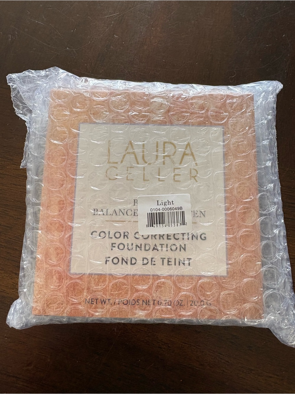 LAURA GELLER SUPER SIZE BAKED & BRIGHTEN COLOR CORRECTING FOUNDATION IN LIGHT